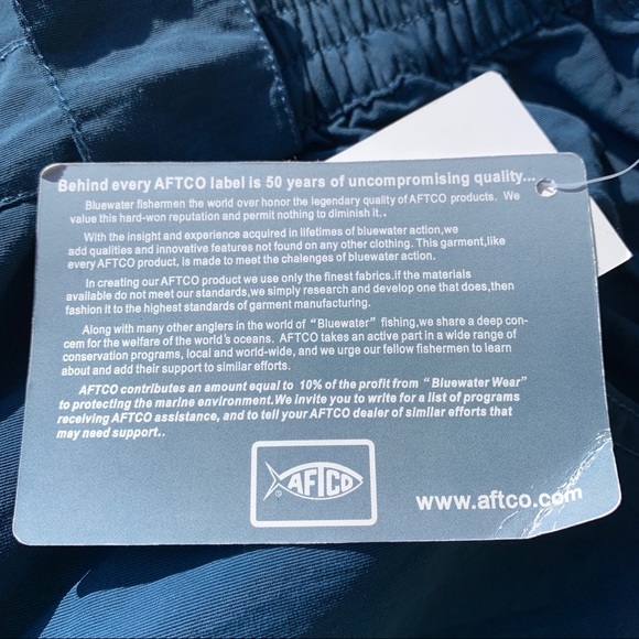 NWT Aftco Bluewater Fishing Shorts Mens Size 40 Waist Golf Trunks Blue - Picture 6 of 8